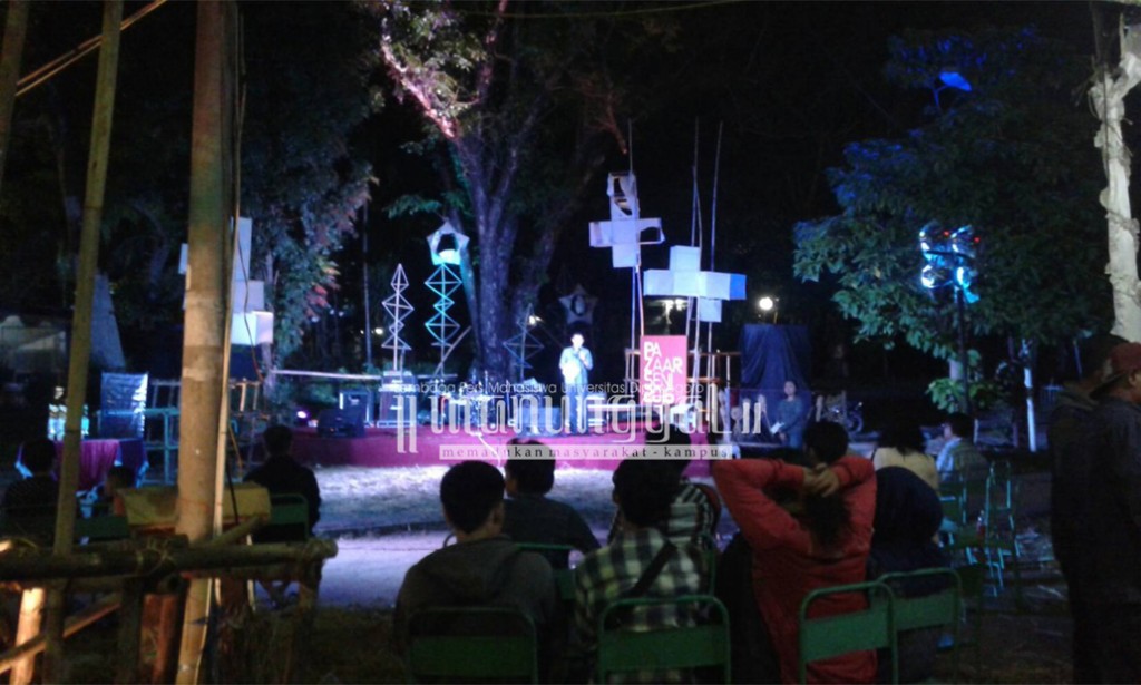 Penutupan Pazaarseni 2016 oleh perwakilan Wali Kota Semarang, Rabu (31/8) di Taman Budaya Raden Saleh. (Clara/Manunggal)